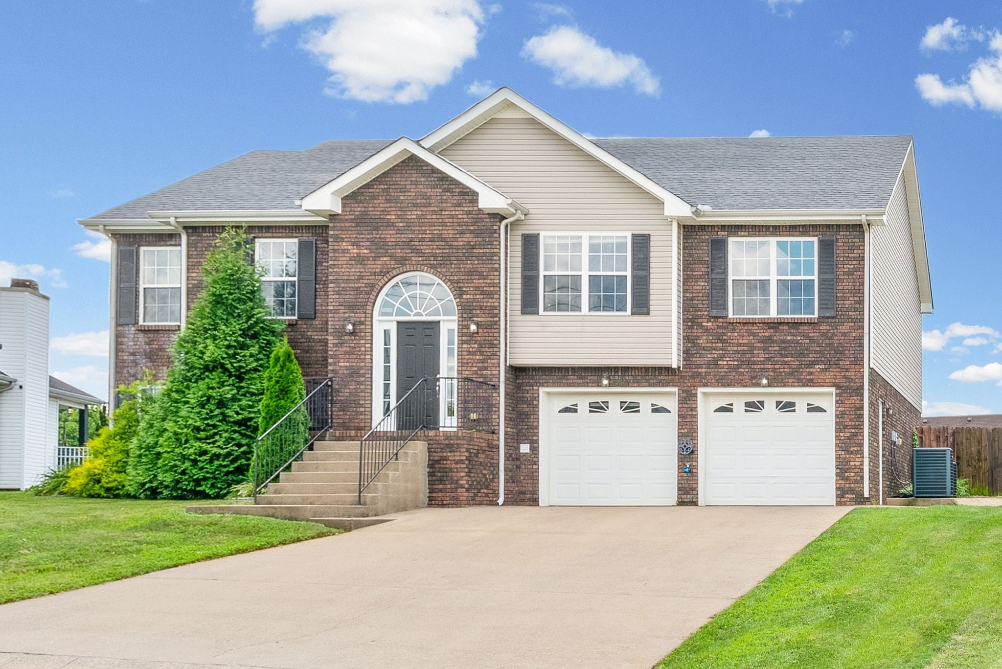 2774 Cascade Dr