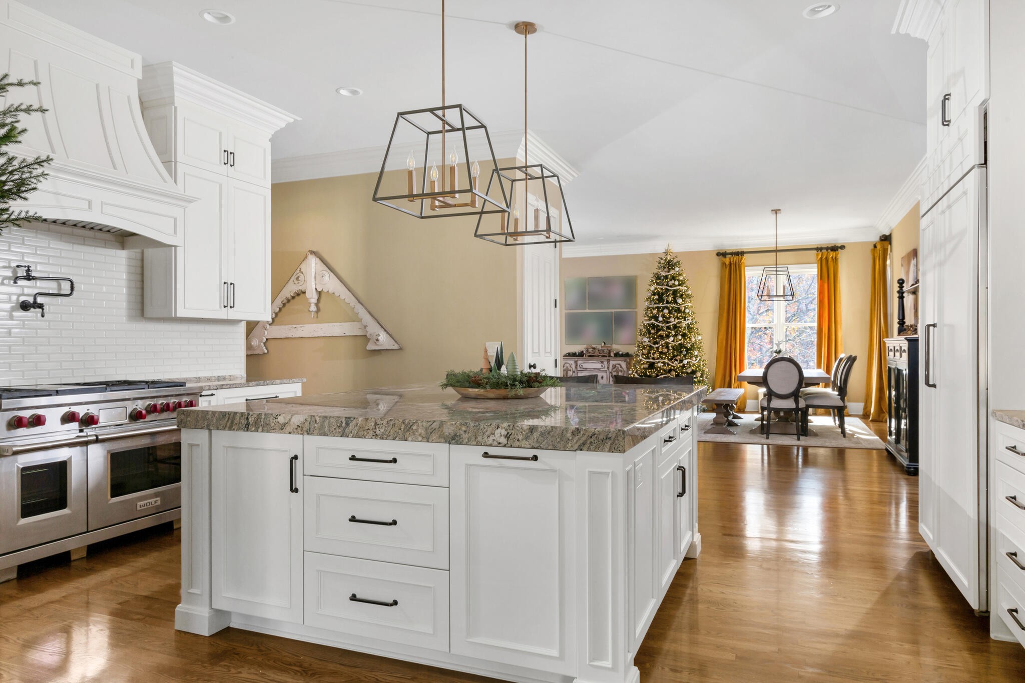 5561 Parker Branch Rd