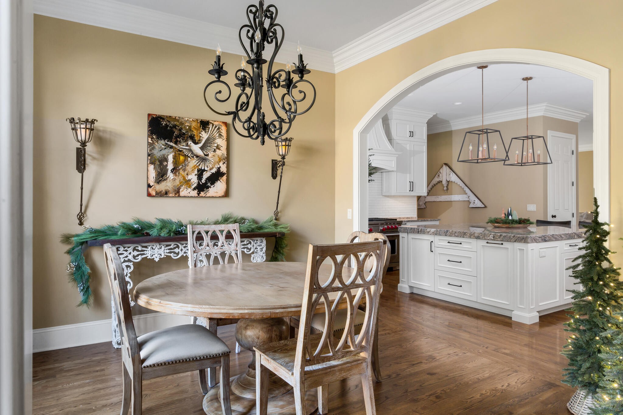 5561 Parker Branch Rd