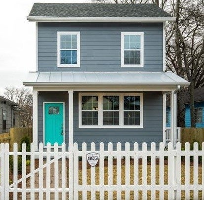 3.0-bed rental at 2007 9th Ave N