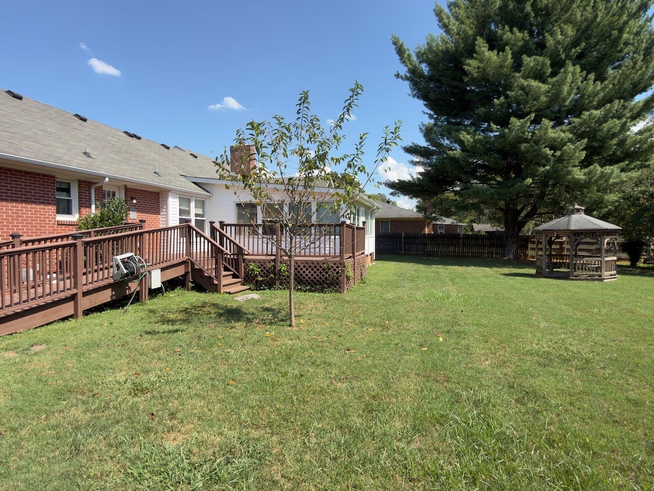 1807 Haynes Dr