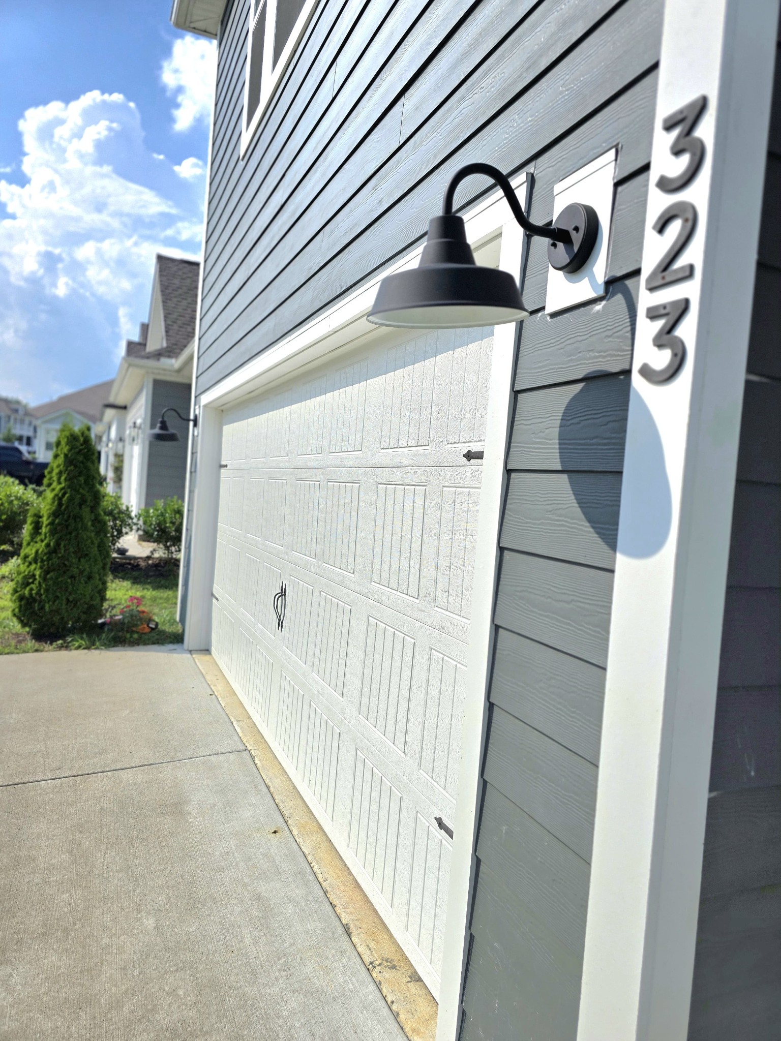 323 Casita Dr