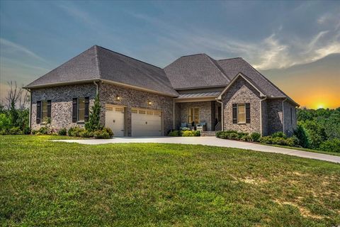 667 Rutherford Ln Smithville TN 37166