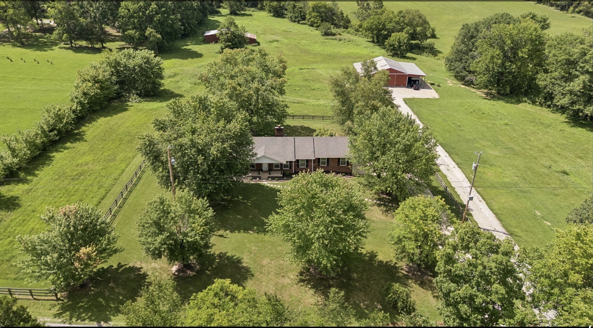 920 Clearview Rd - Photo 3