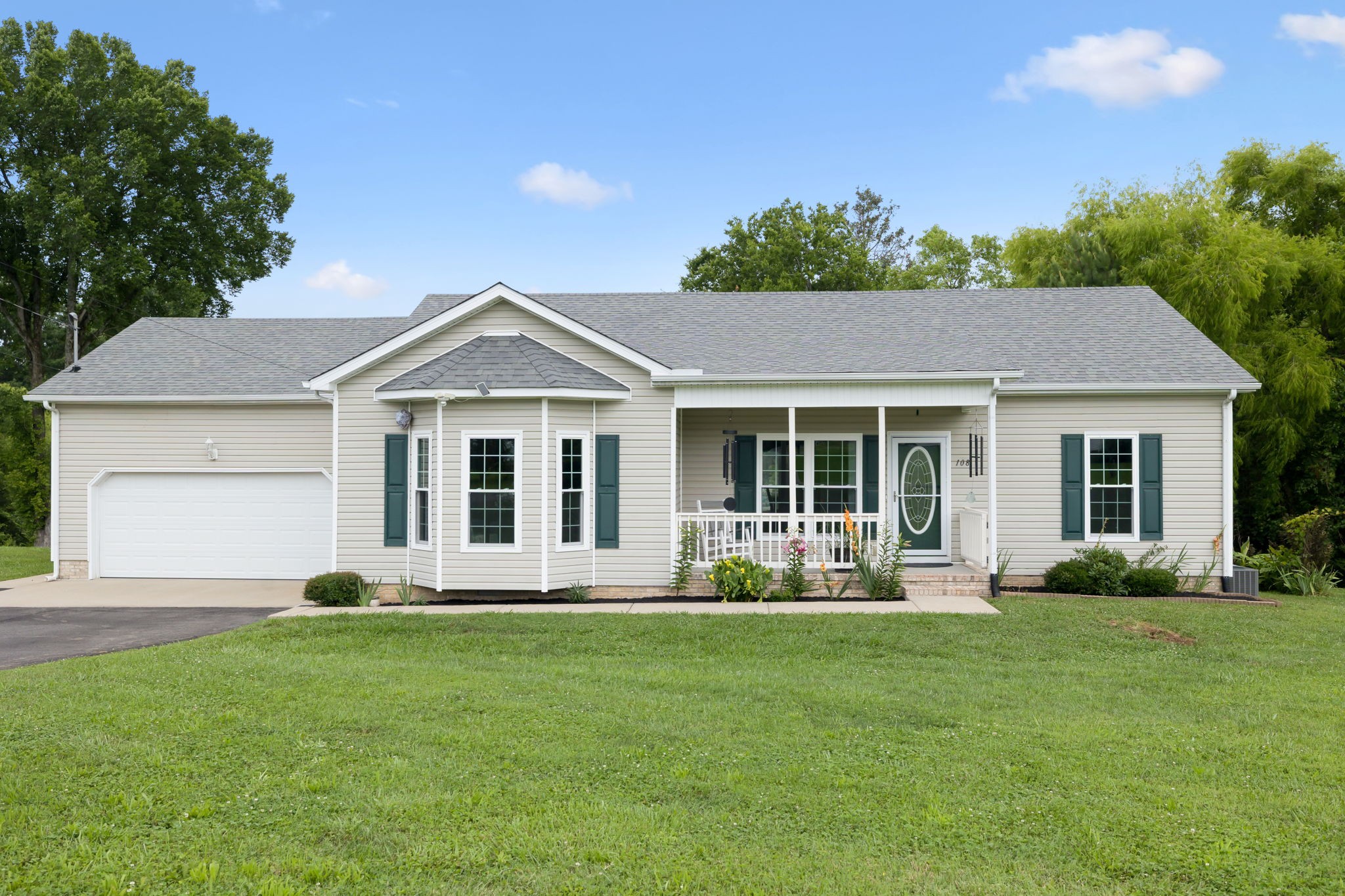 108 Southwood Lane