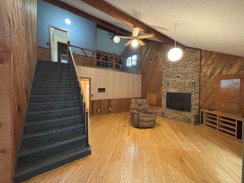 498 Houston Bell Rd