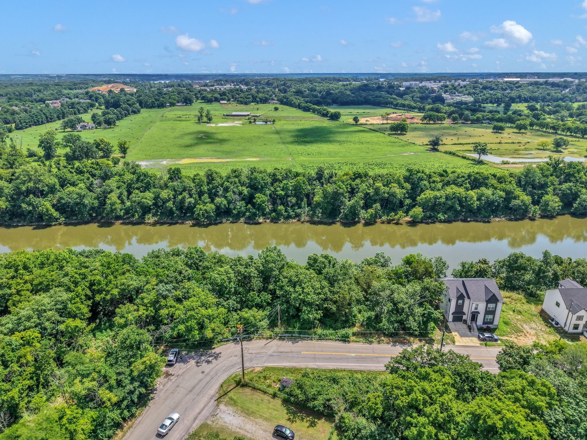 388 Rio Vista Dr