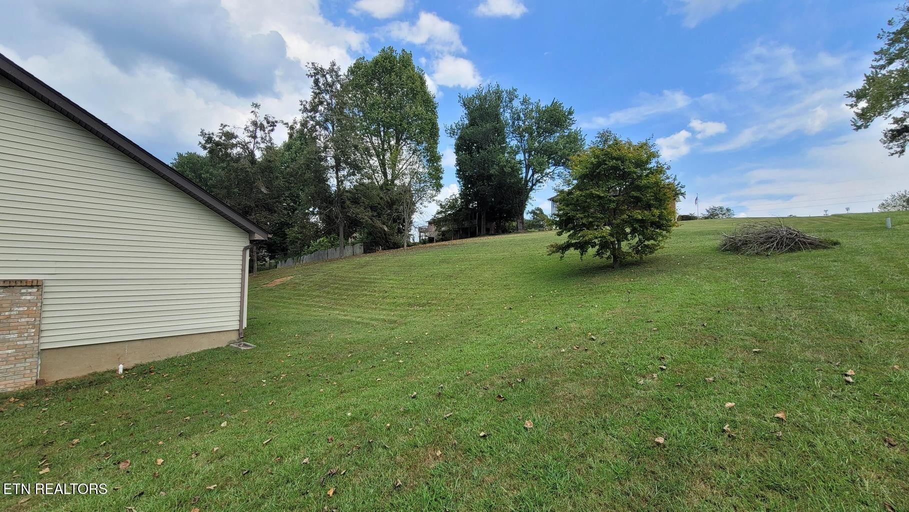 200 Highland View Drive