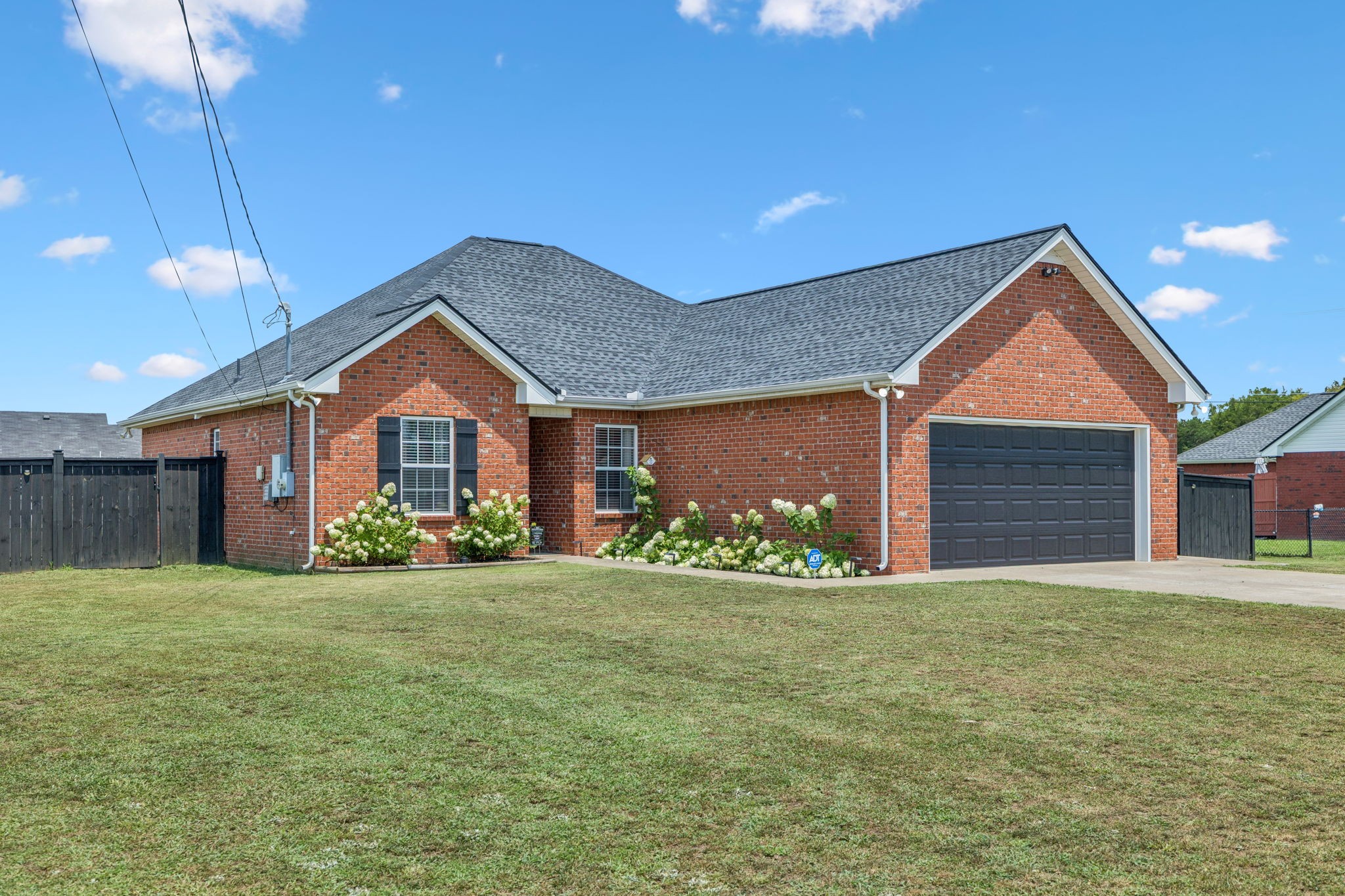 2609 Ridgewood Dr
