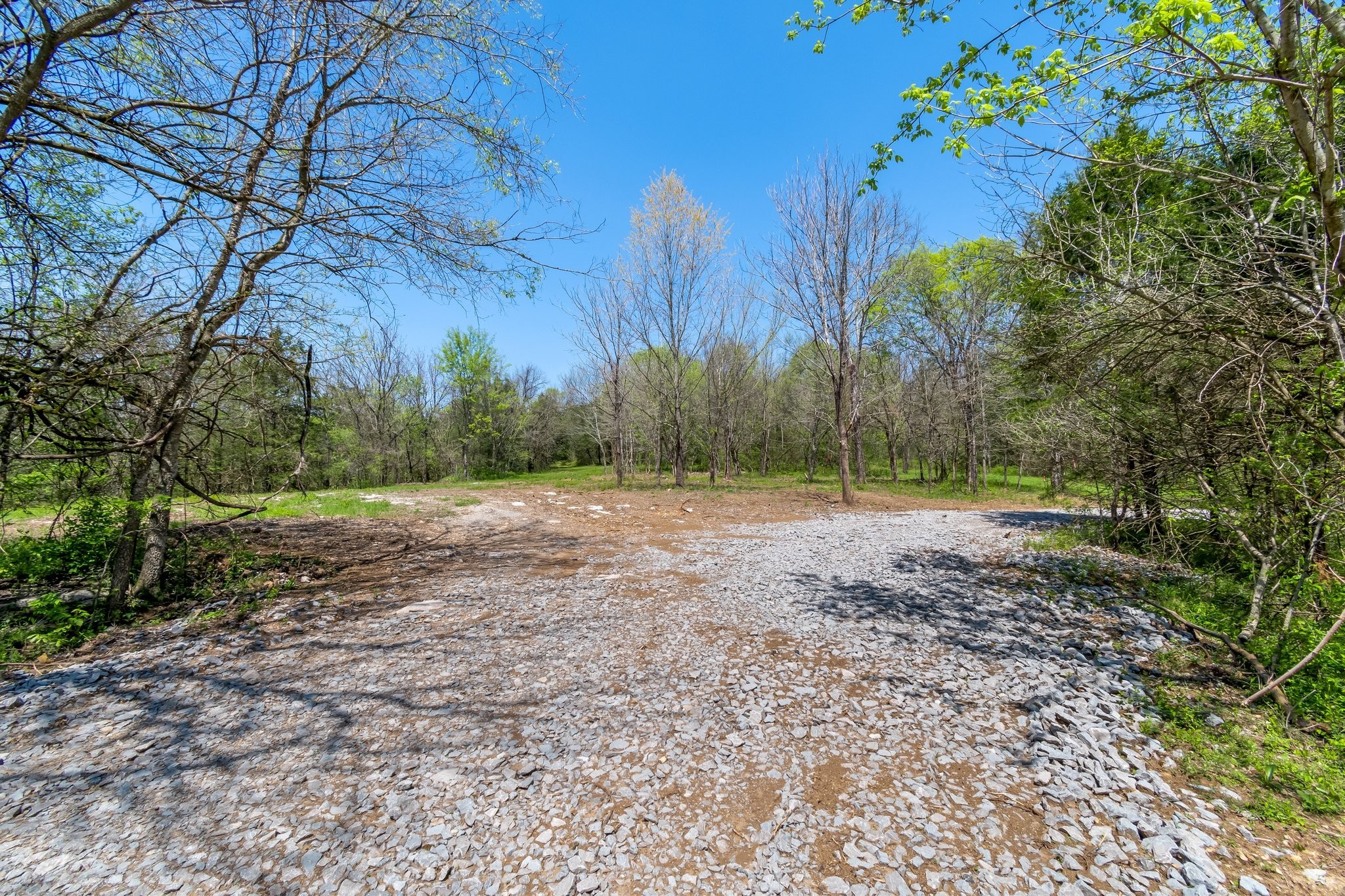 3199 McKnight Rd