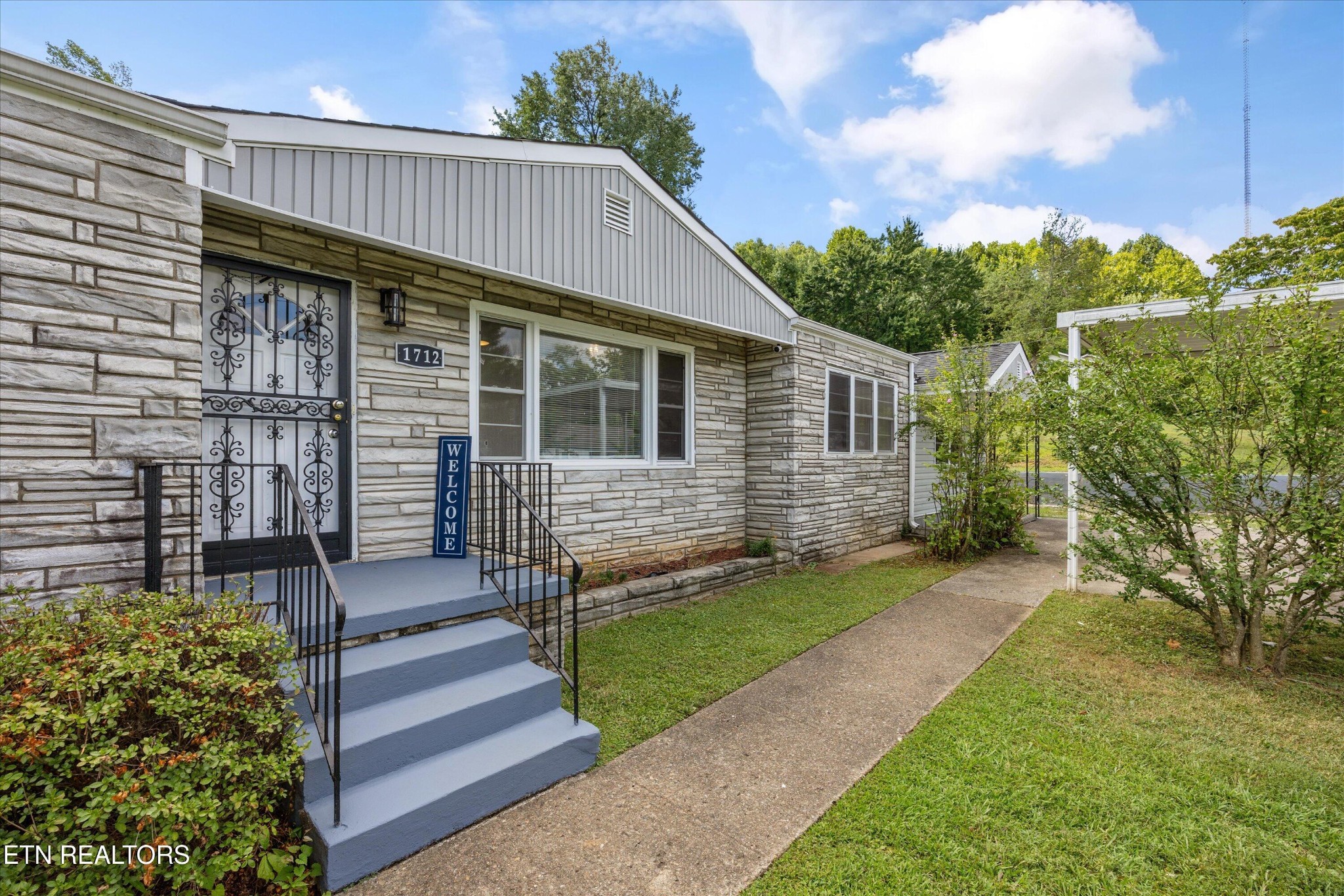 1712 Breda Drive