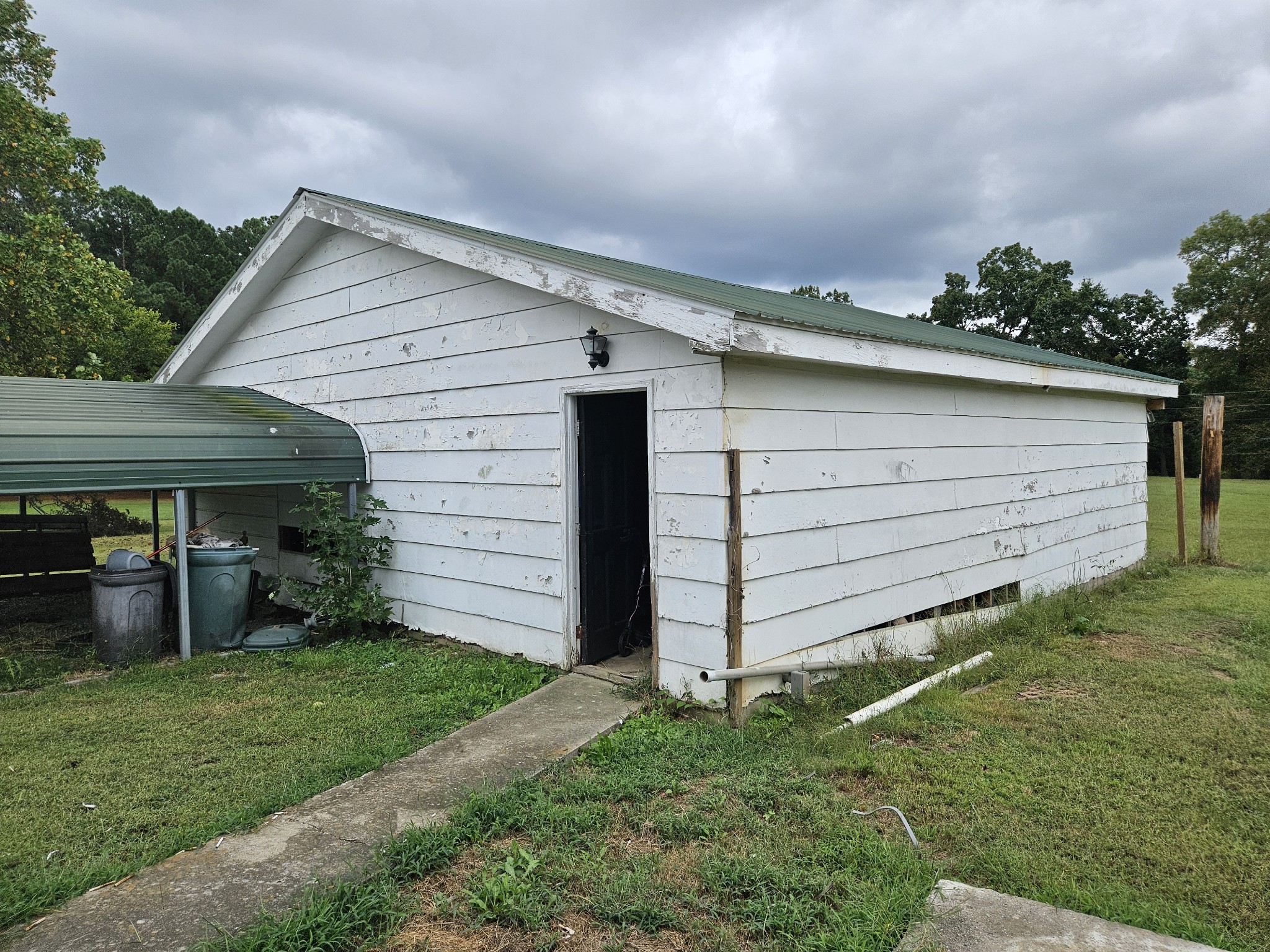 1653 Friendship Rd