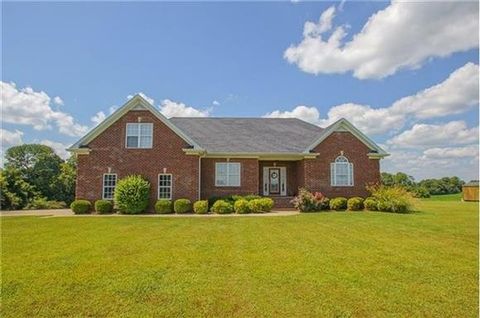 400 Corum Hill Rd Castalian Springs TN 37031