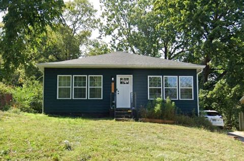 828 Gracey Ave Clarksville TN 37040