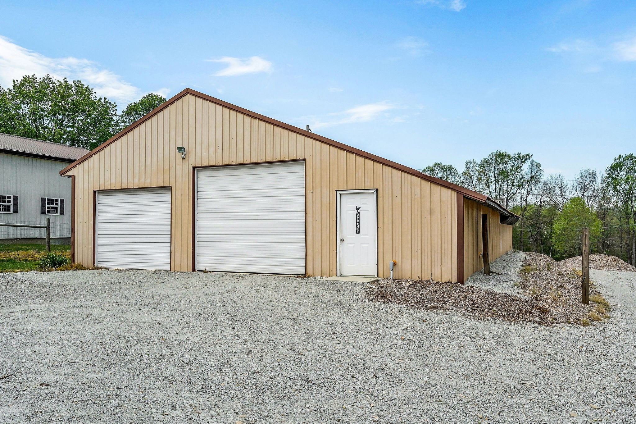 698 Maynard Rd