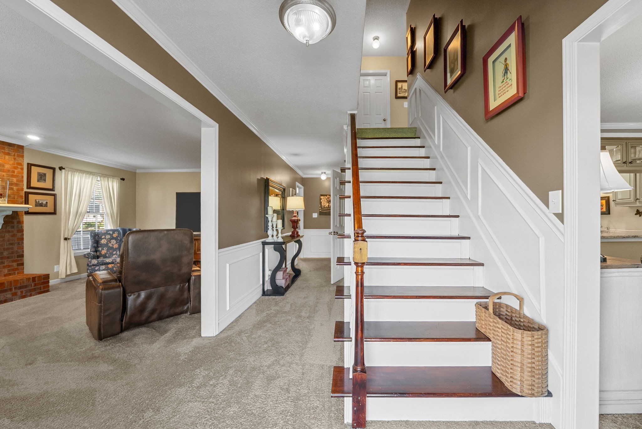 3060 Williamsburg Rd