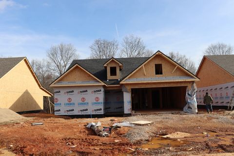 609 Willow Park Dr Clarksville TN 37043