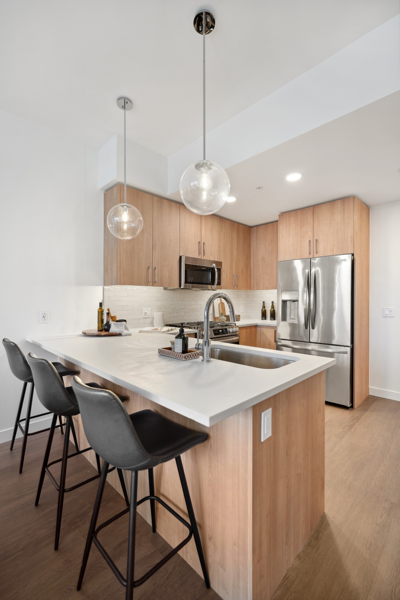 1212 Demonbreun St A4 (X)