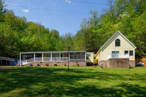 527 Bear Creek Dr Cherokee AL 35616