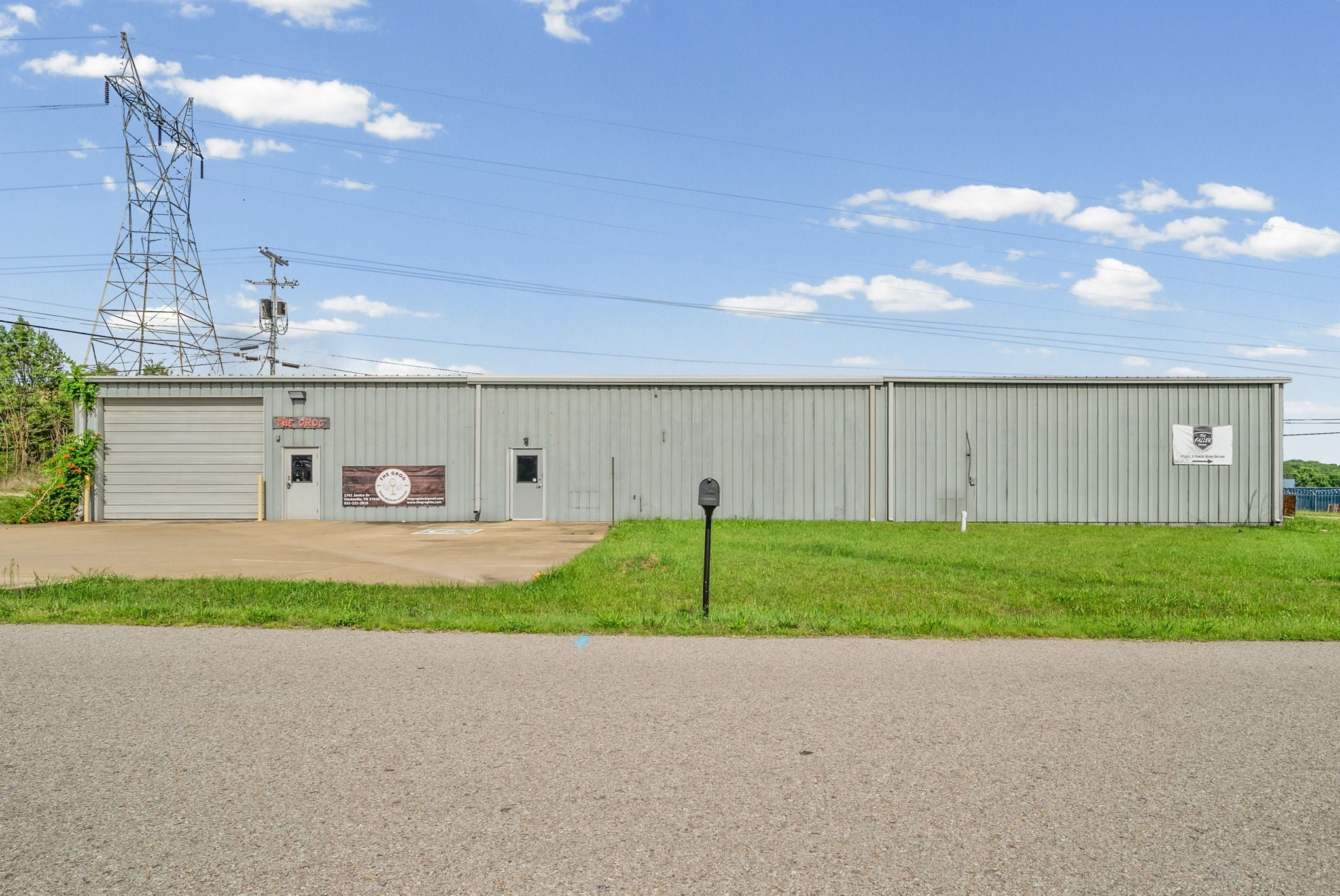 1761 Jardco Dr