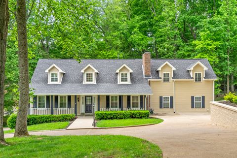 815 Shady Bluff Trl Clarksville TN 37043