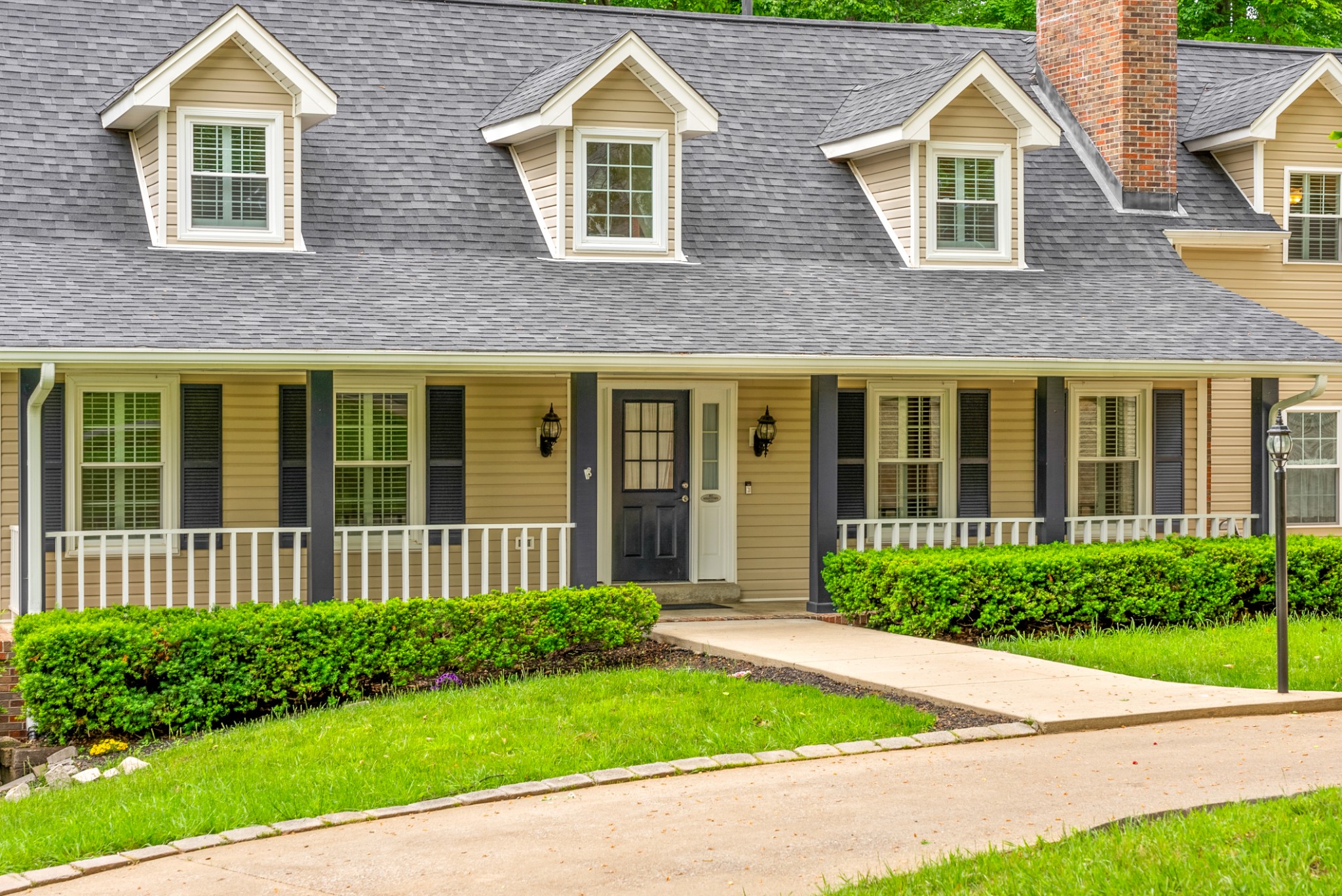 815 Shady Bluff Trl