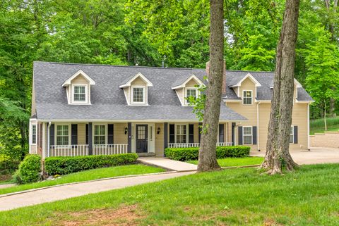815 Shady Bluff Trl Clarksville TN 37043