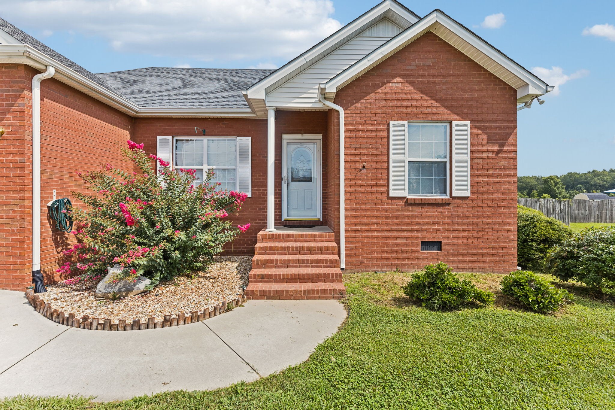 161 Riverwood Dr