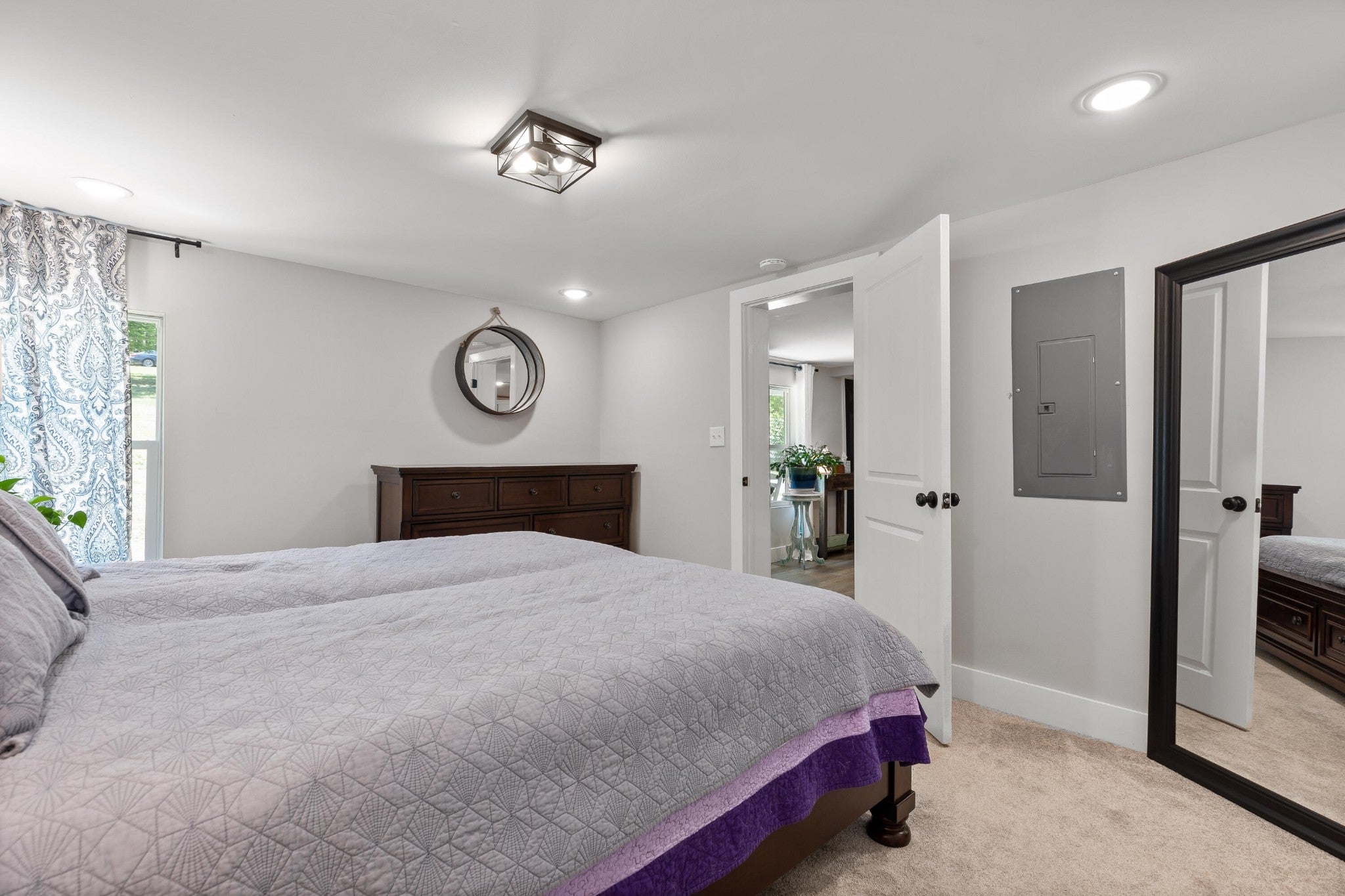 3940 Cole Trail