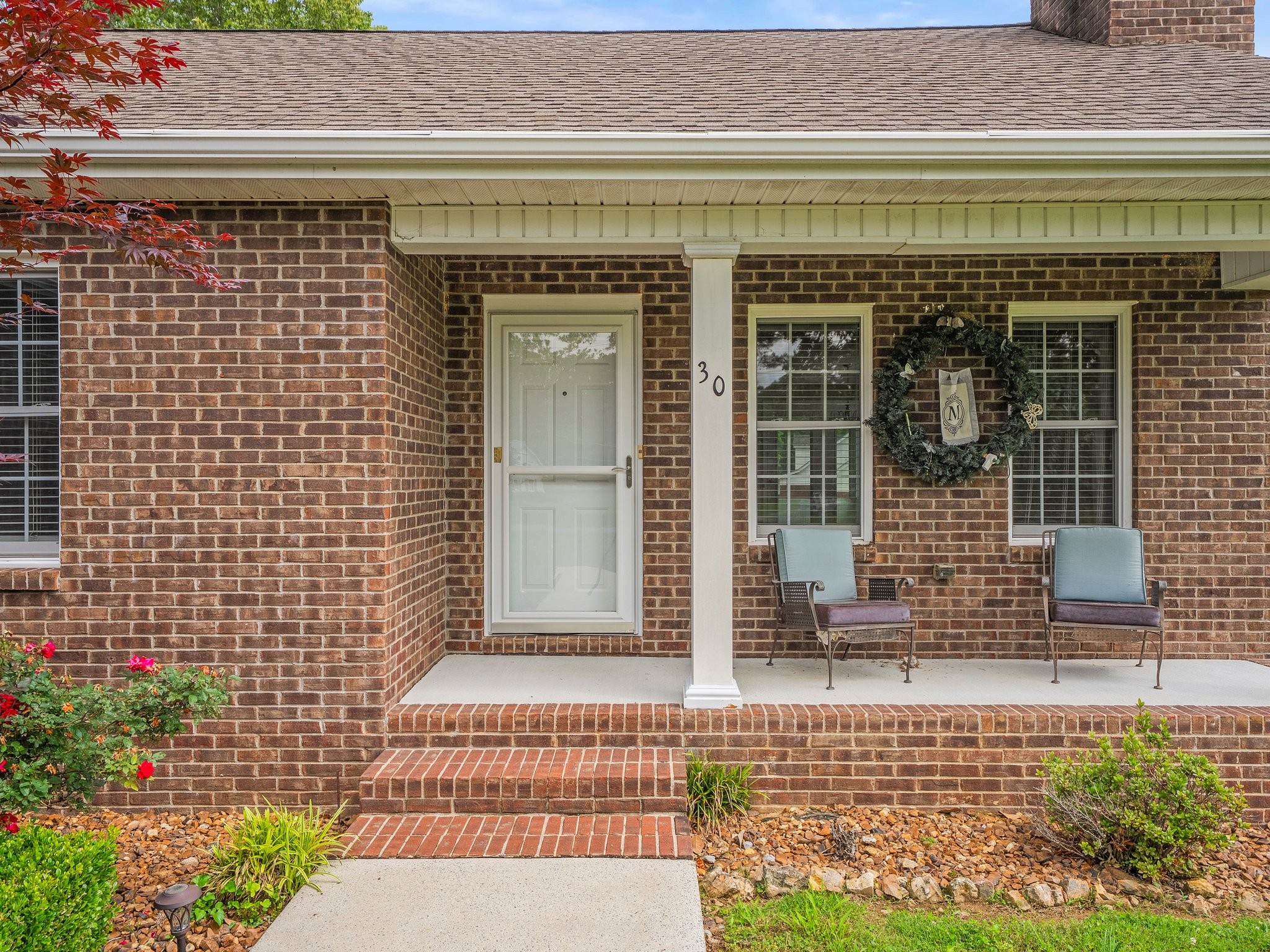 30 Sullivan Ln
