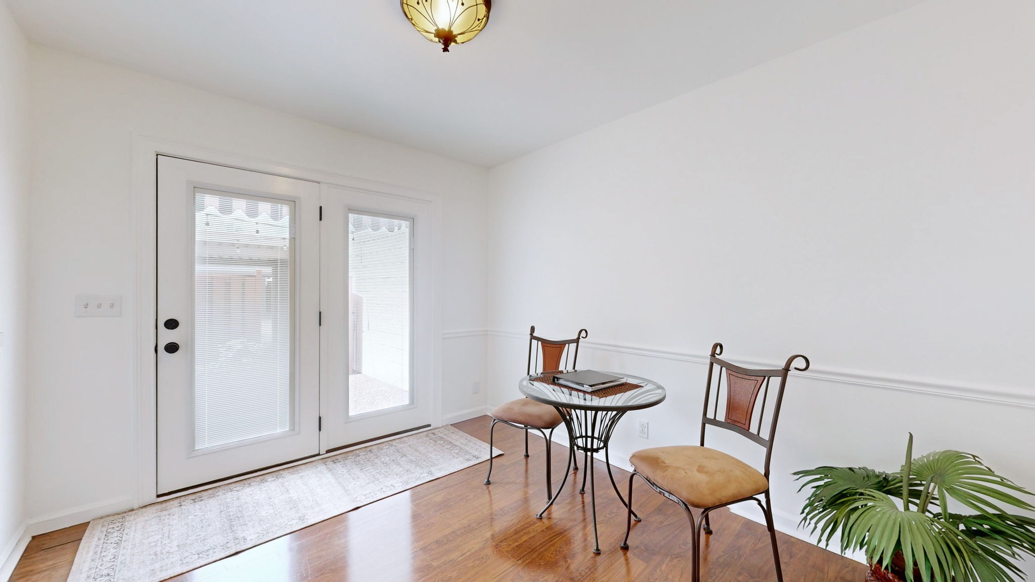 1002 E Northfield Blvd G105