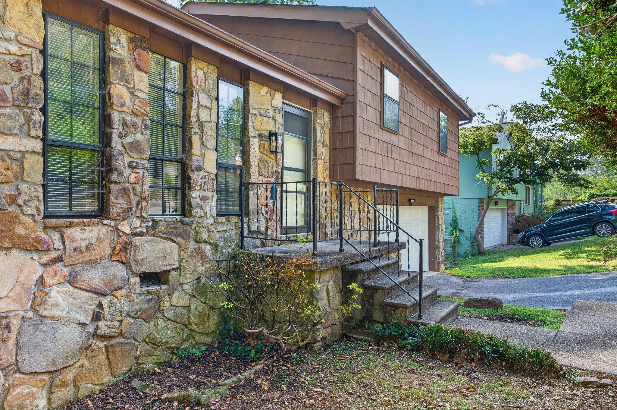 3418 Martin Road