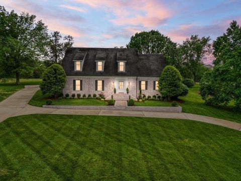 339 Riverbend Country Club Road Shelbyville TN 37160