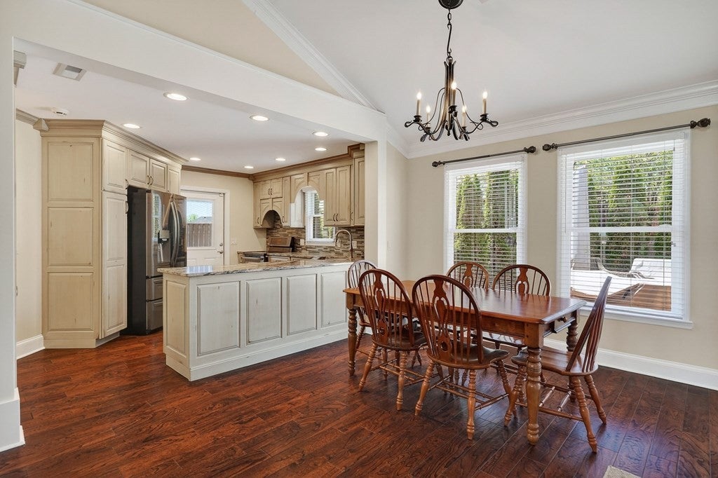 1630 Fairway Dr