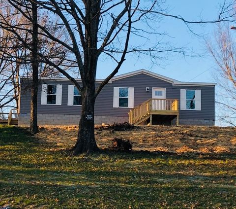 112 Carter Ln Castalian Springs TN 37031