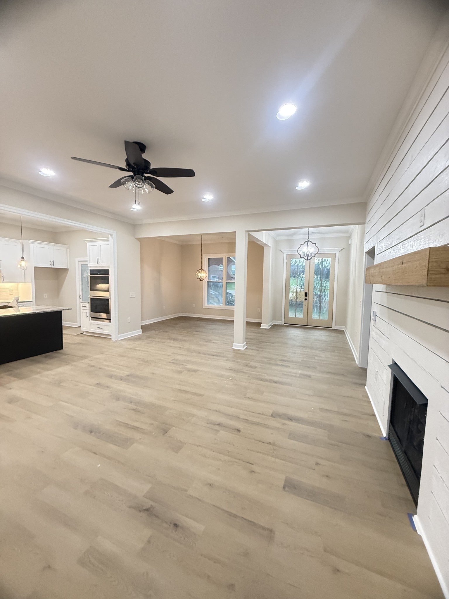 109 Mimi Cir