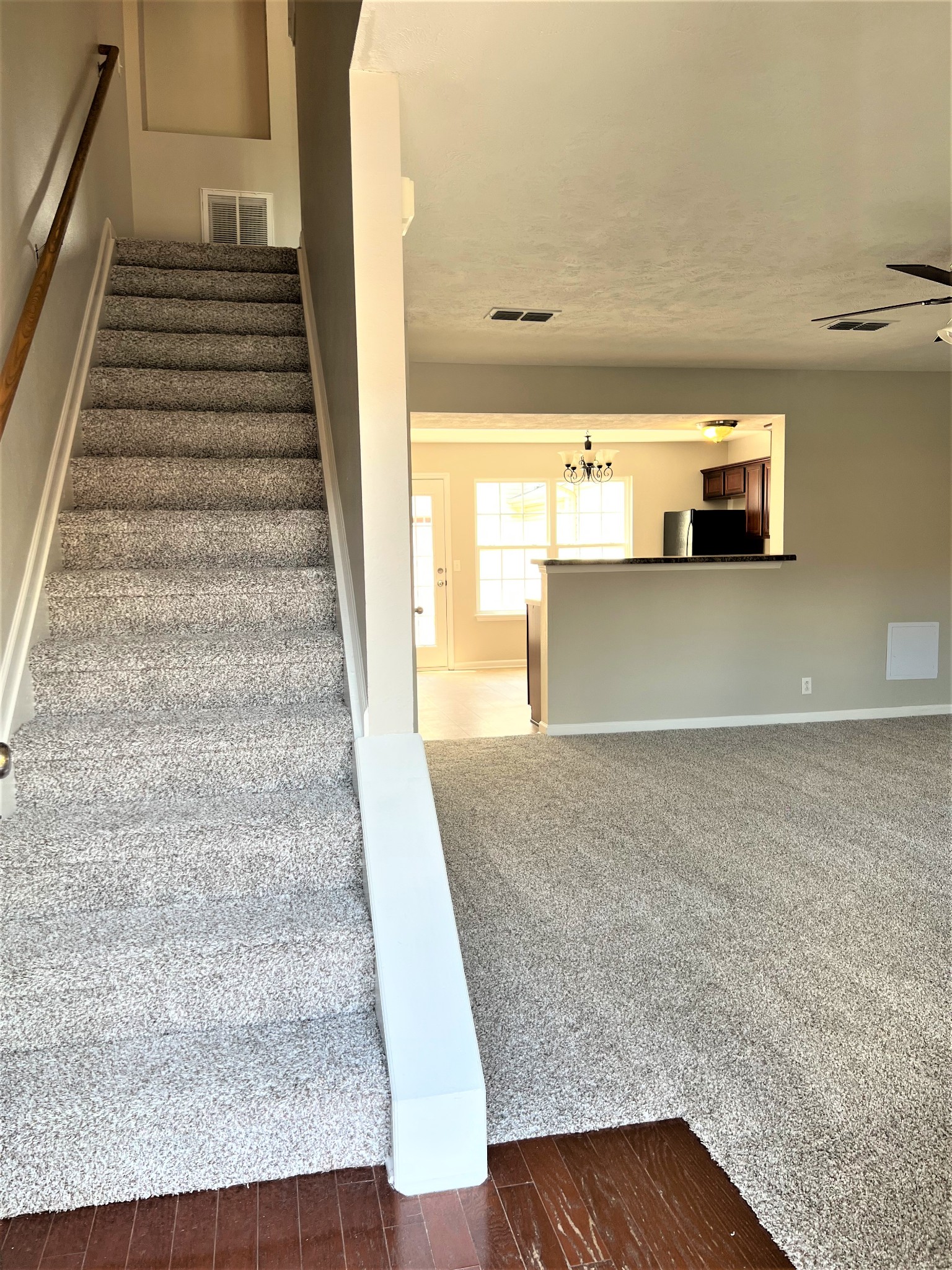 3754 Chippewa Pl