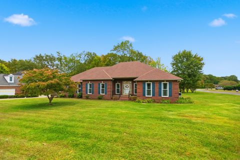 3 Derby Dr Fayetteville TN 37334