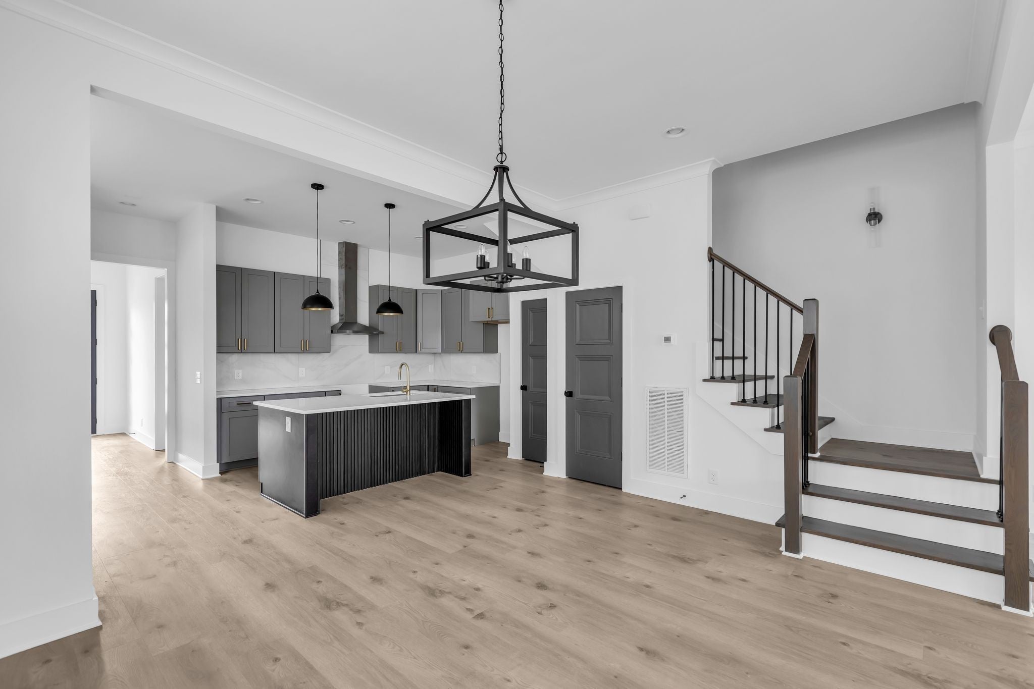 2110 11th Ave N A