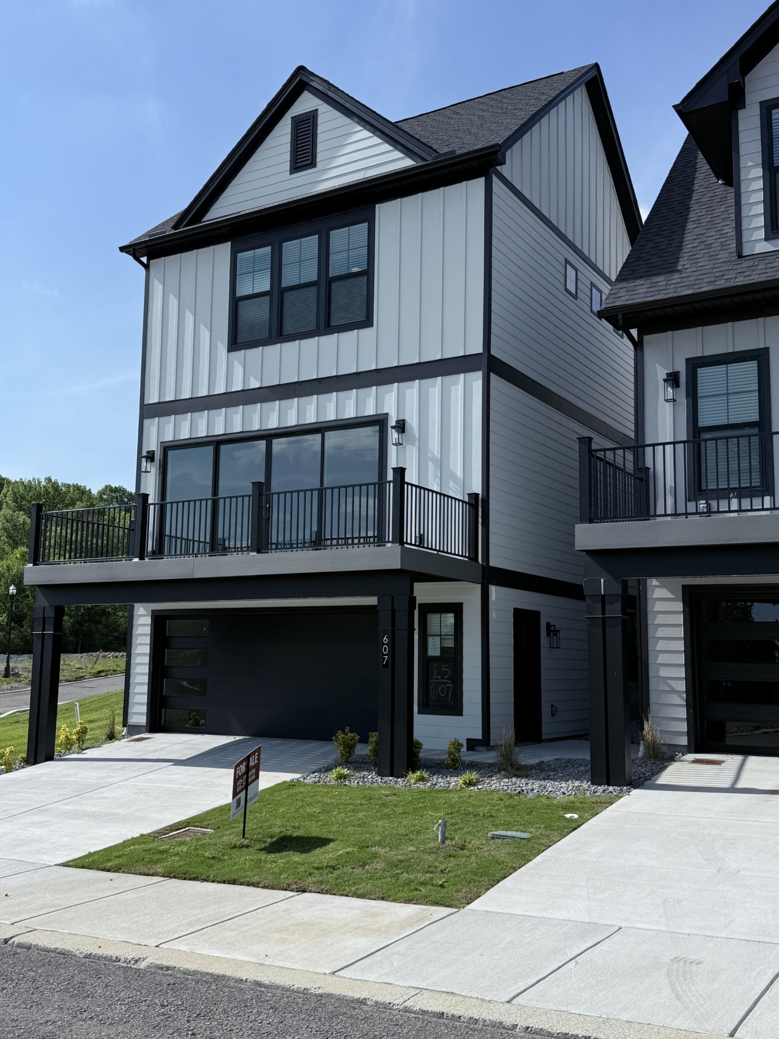 607 Gustaf Dr