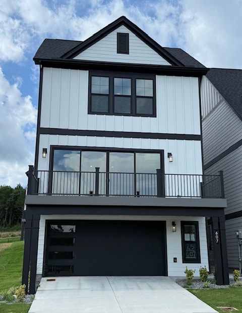 607 Gustaf Dr Whites Creek TN 37189