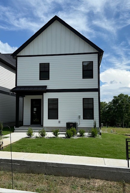 607 Gustaf Dr