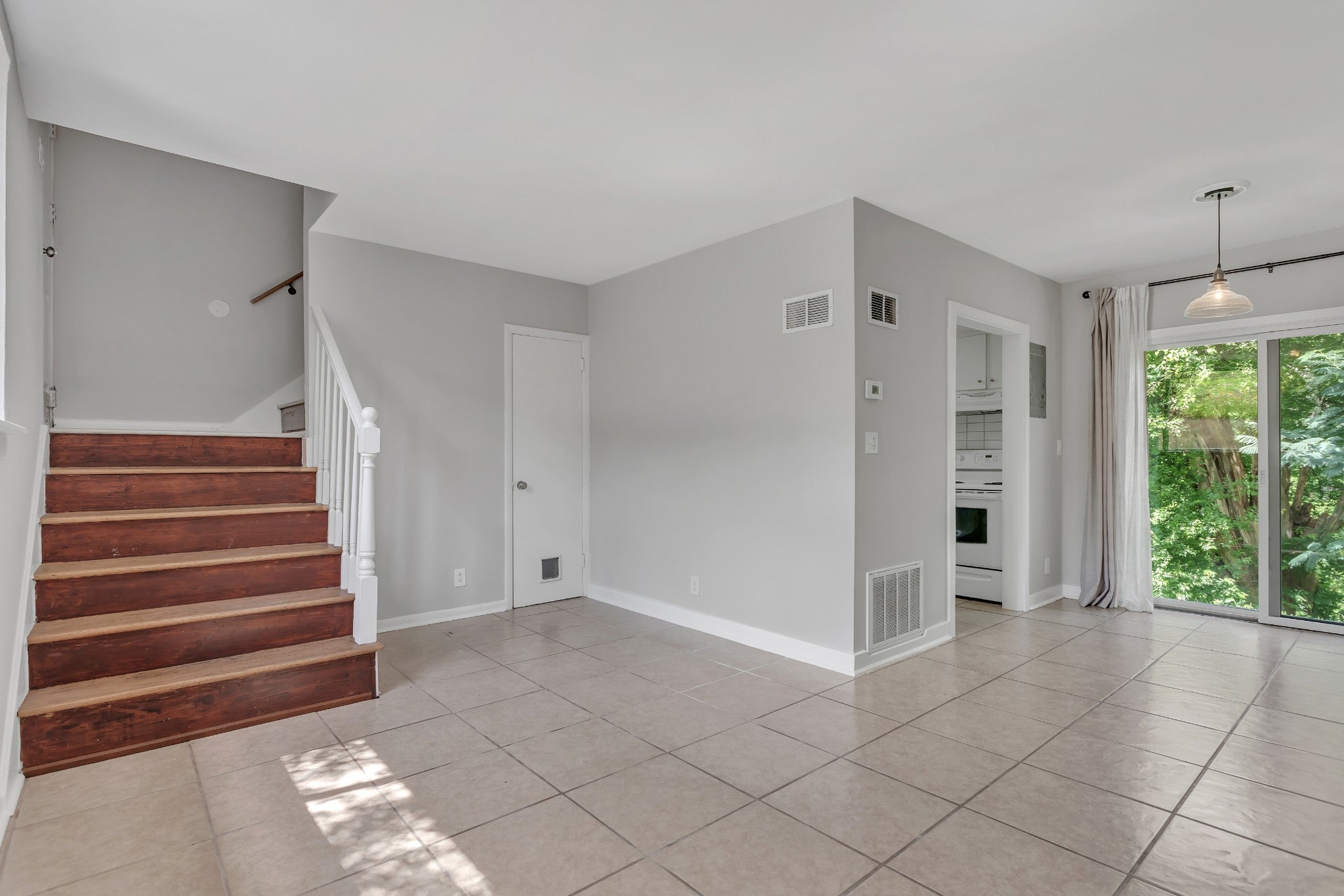 622 Ermac Drive A