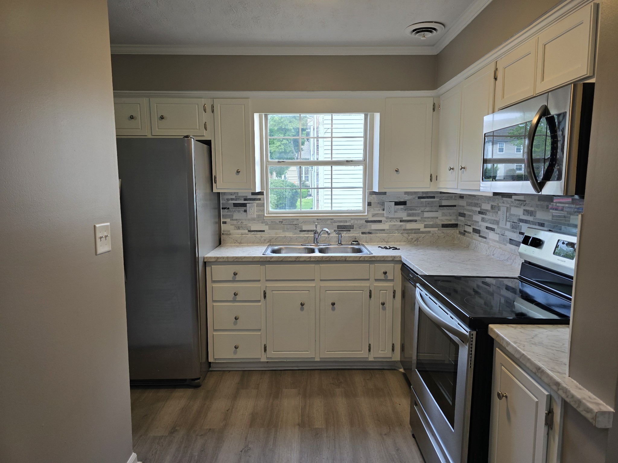 112 Greenland Ct