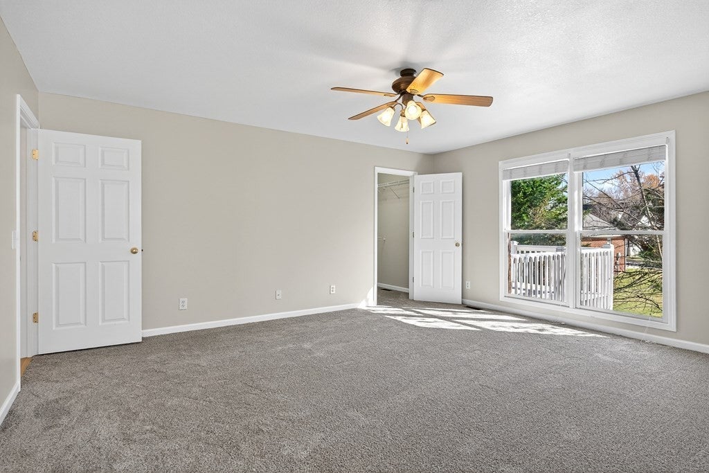 1325 Bridle Path