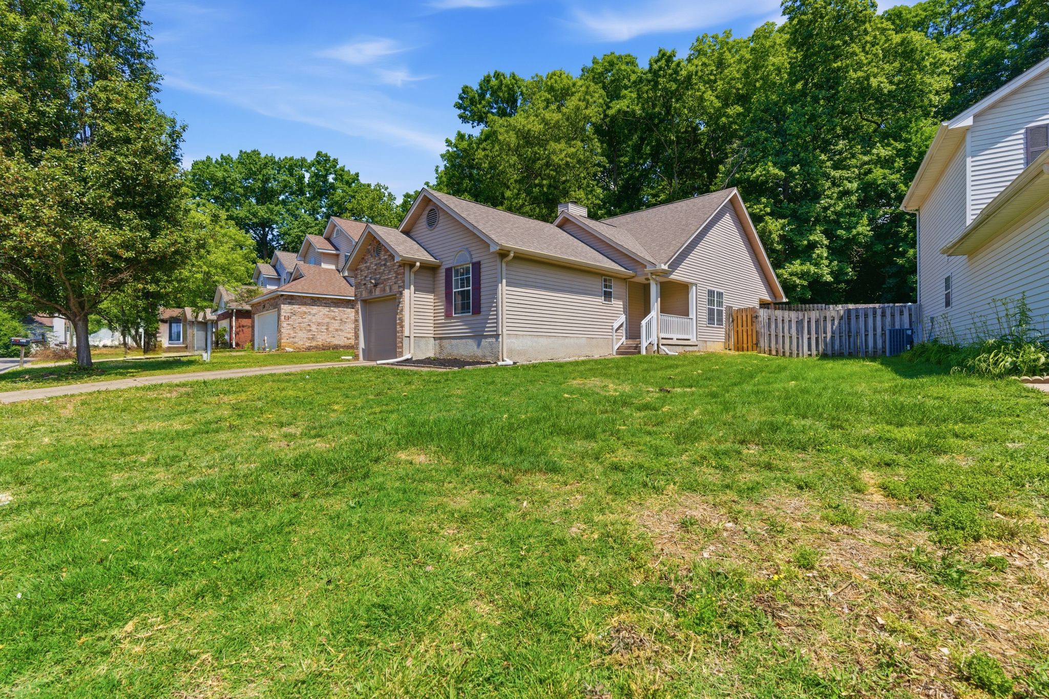 5910 Colchester Dr