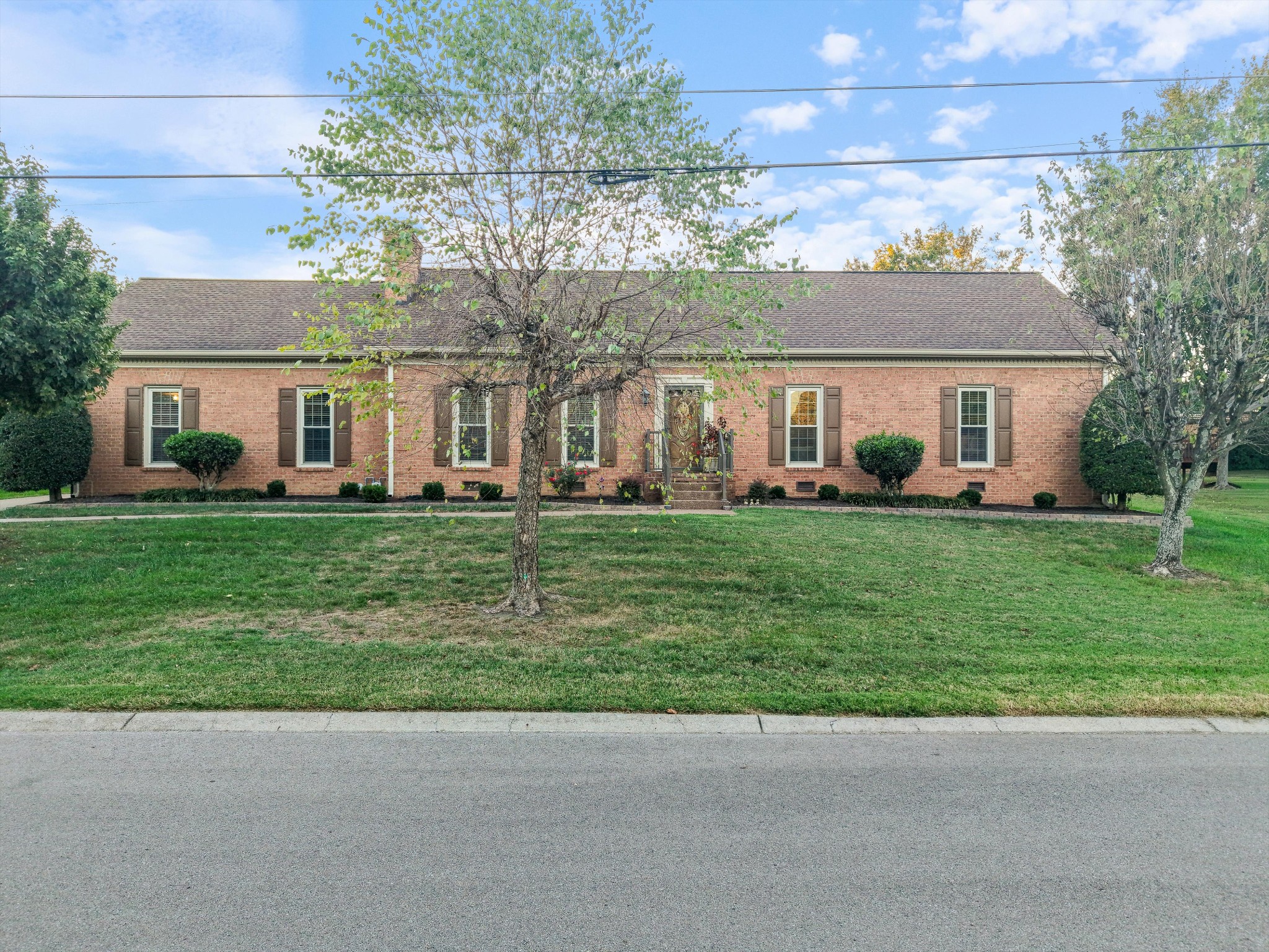 102 Hickory Trl