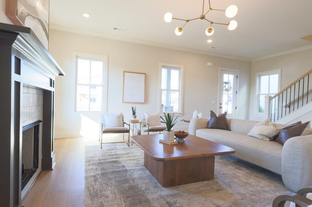 799 Saint Clair Ave