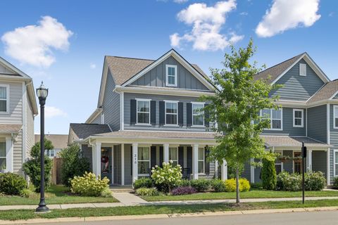 Photo of 218 Southmen Ln, Spring Hill, TN 37174 (MLS # 2964047)