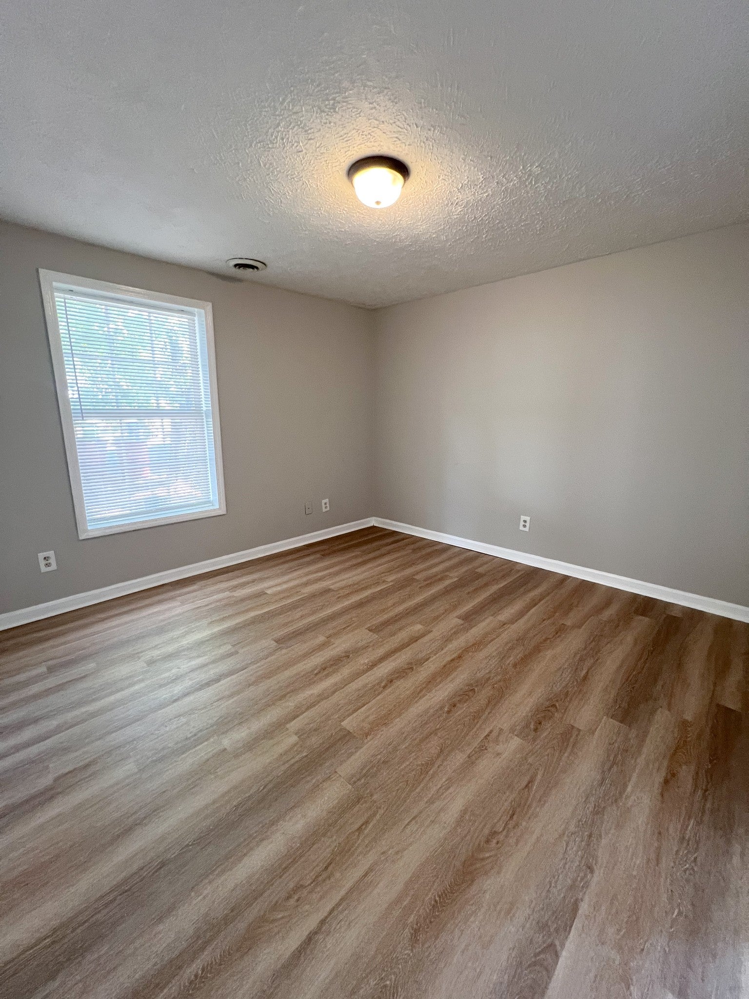 718 Central Ave 1